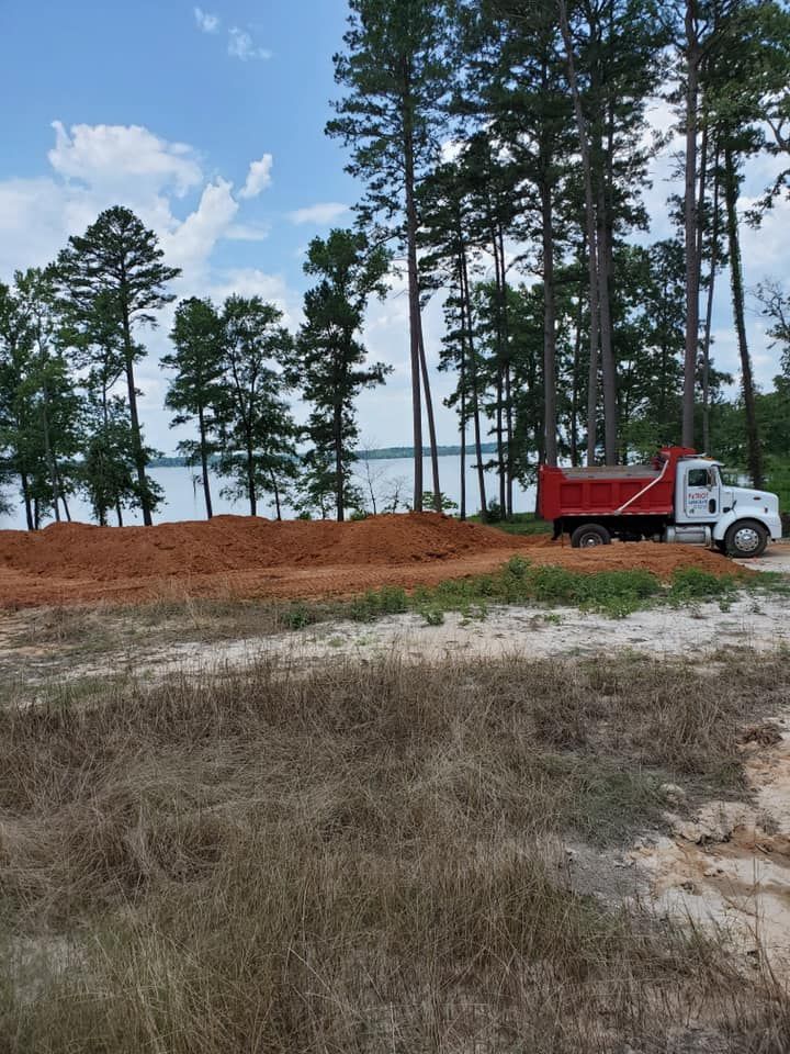 Sand & Gravel Services for Patriot Sand & Gravel in Mount Vernon, Texas