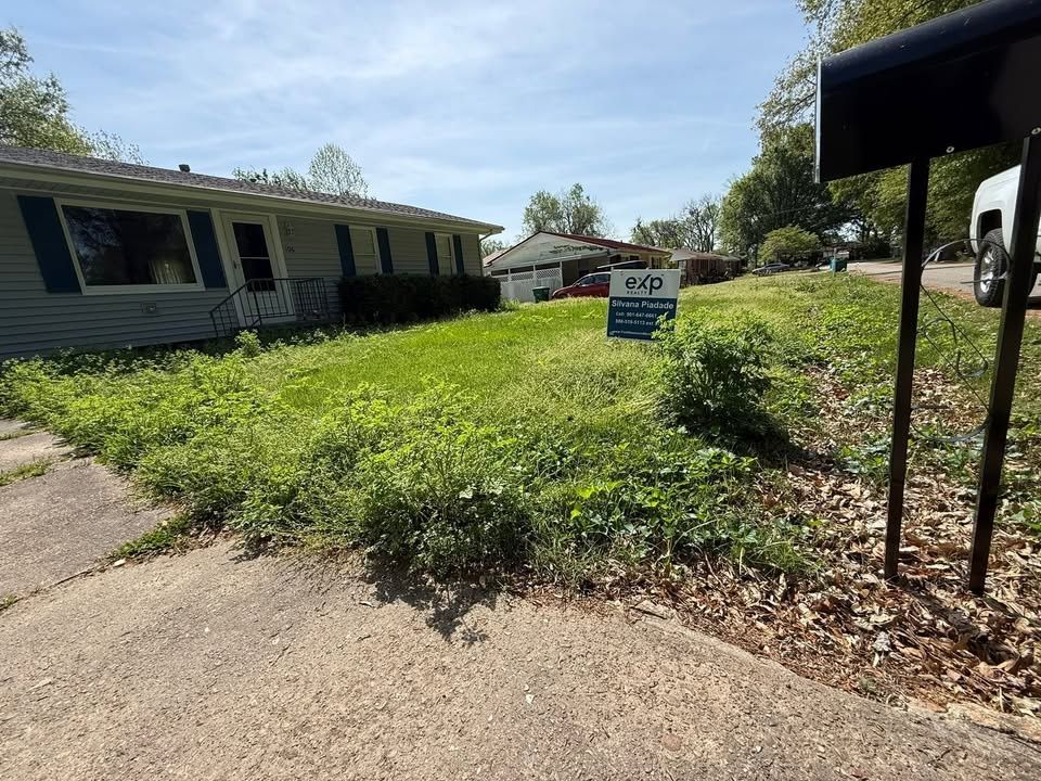 All Photos for Sanchez Z. Landscaping in Memphis, TN