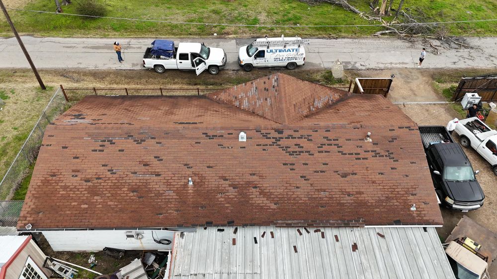 Roofing for Guardian Angel's Roofing & Construction in Ennis, TX