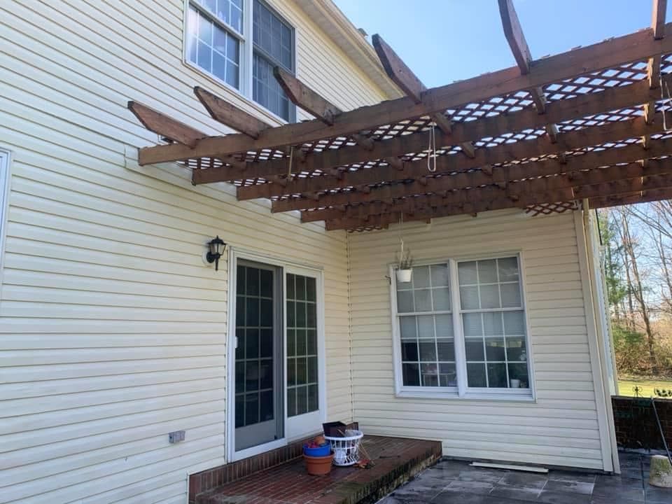 Pressure Washing & Soft Wasching for Five Star Pro Exteriors in Philadelphia, PA