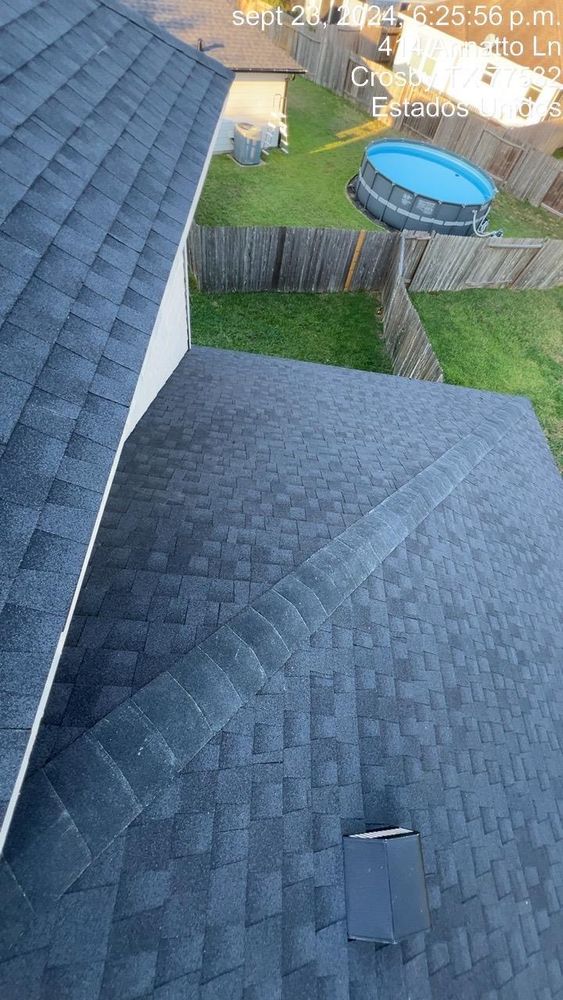 Roofing for E & E Roofing & Exteriors LLC in Baytown, TX