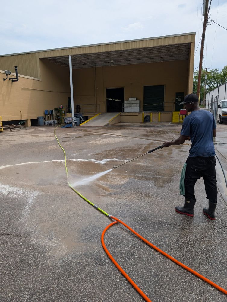 Power Washing for Clear Choice Services in Nashville, TN