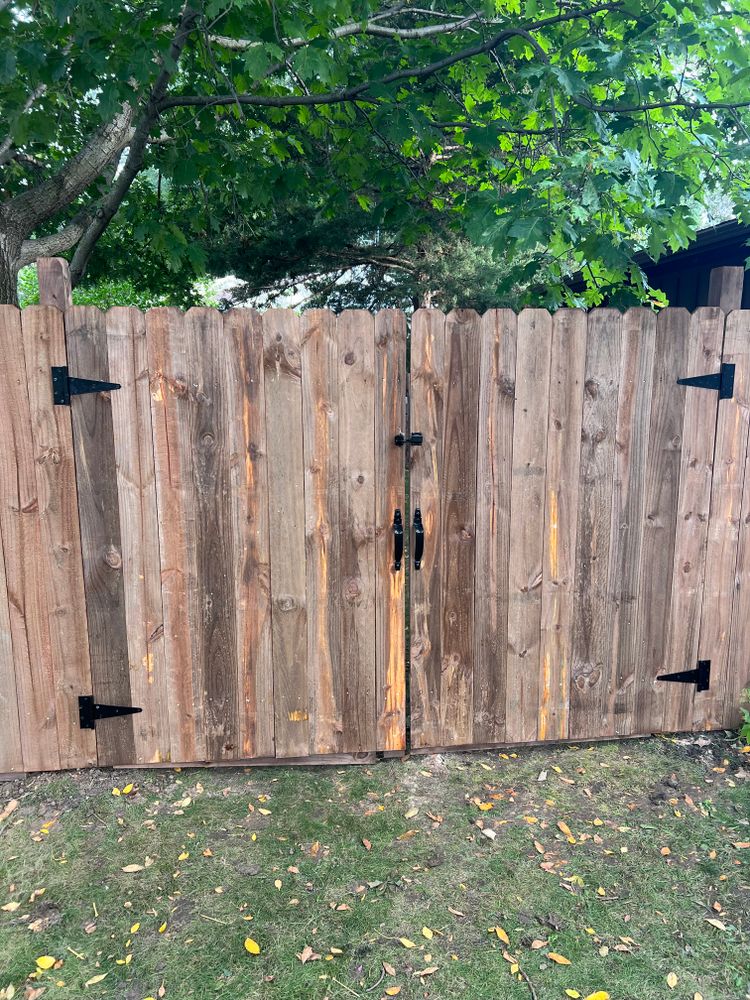 Wood Fences for 321 Fence Inc. in Faribault, MN