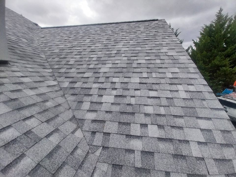experience exceptional roofing services with our expert team, ensuring durable, weather-resistant solutions tailored to your home. We prioritize quality and customer satisfaction, enhancing both the protection and aesthetic of your property. for La Bendicion Construction LLC in Annandale, VA
