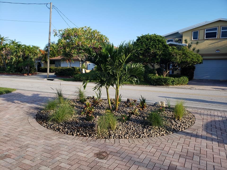 Landscape Design for Golden Landscape & Tree Care in St. Petersburg, Fl