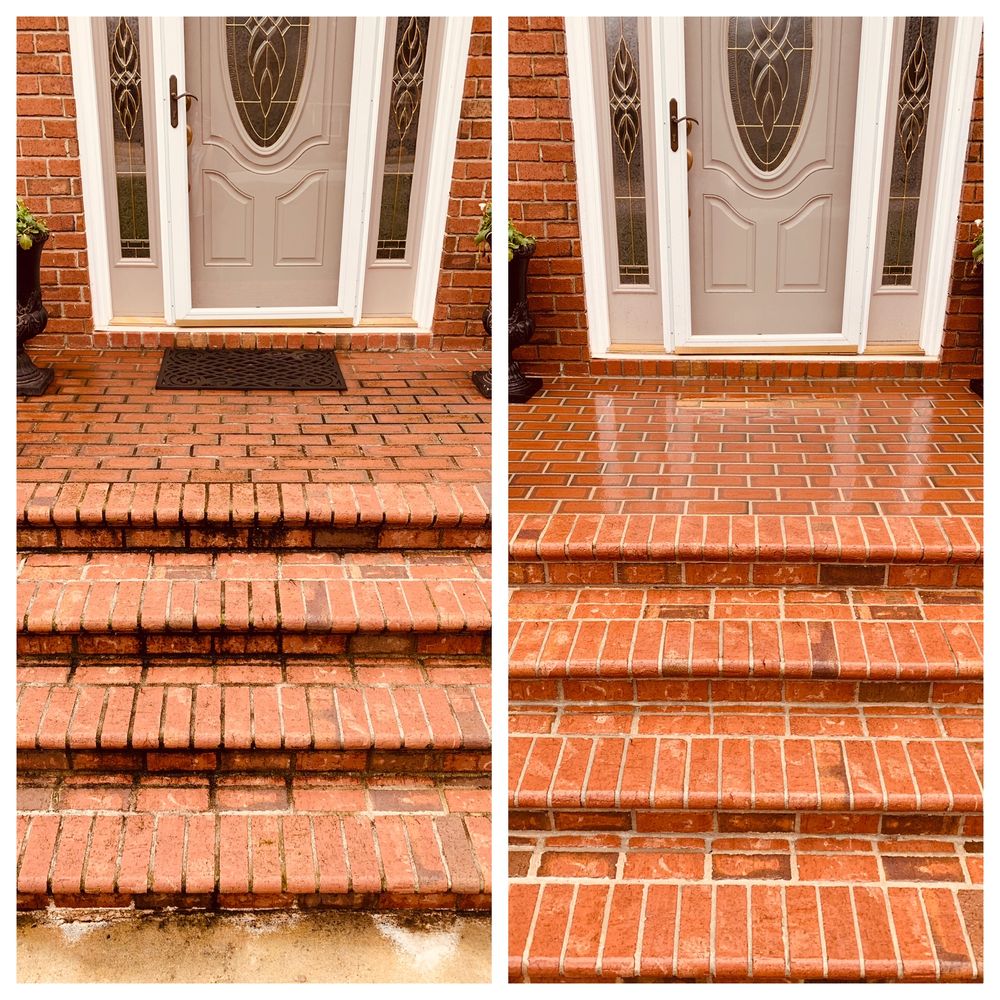 Brick cleaning for JB Applewhite's Pressure Washing in Anderson, SC