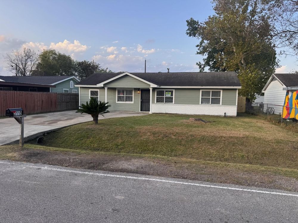 All Photos for E&E Pressure Washing Service, L.L.C. in Houston, TX