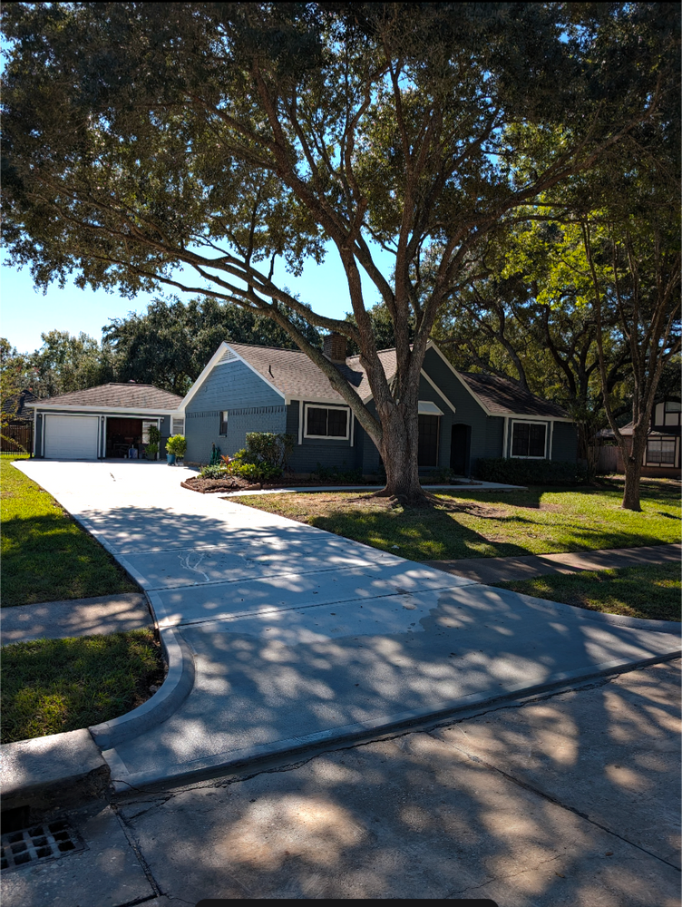 Concrete for Texas Fence & Outdoors LLC in Friendswood, TX