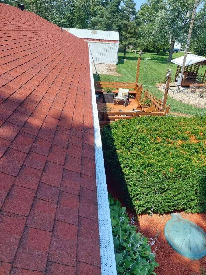 Home Softwash for Marten Pressure Washing in Litchfield, IL