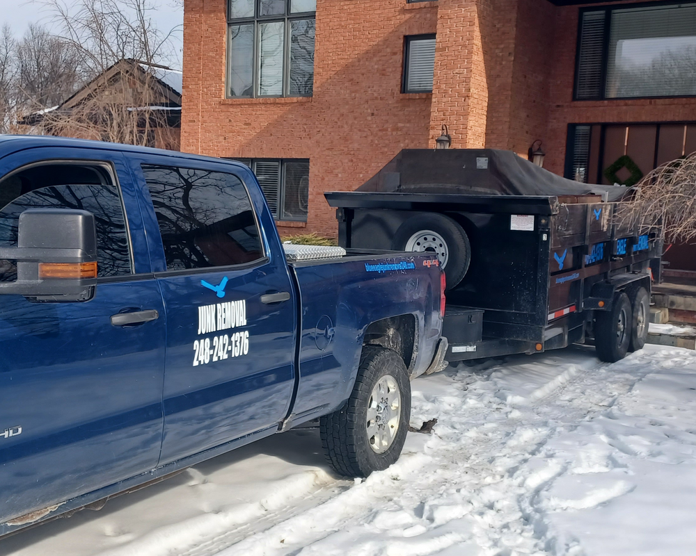 Haul Away for Blue Eagle Junk Removal in Oakland County, MI