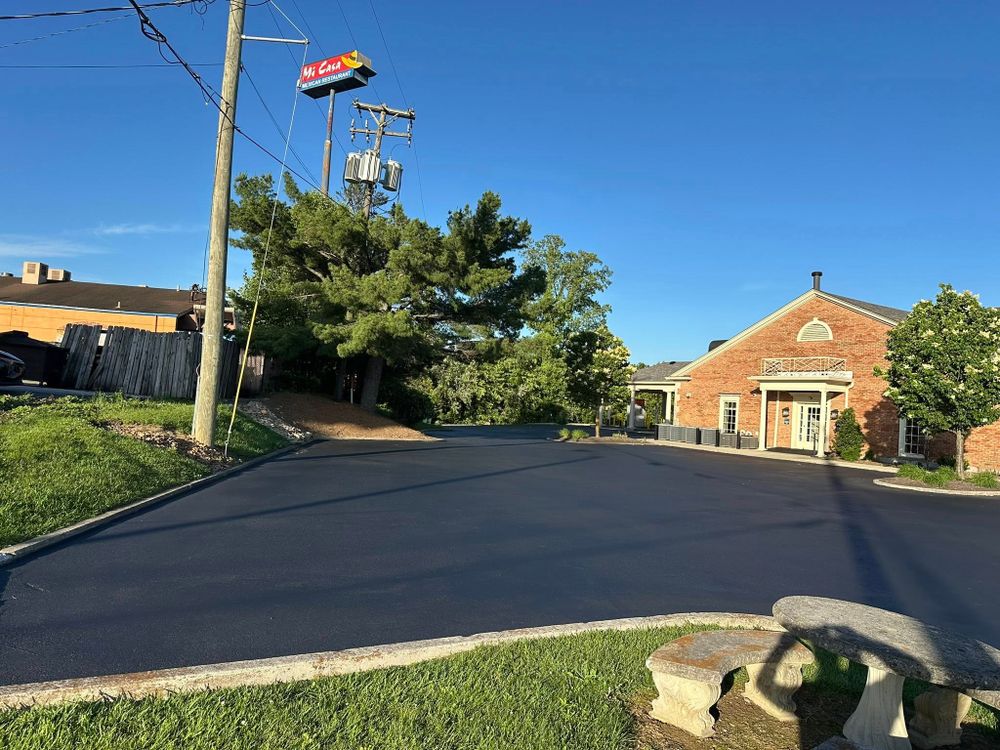 Asphalt for Metzler Paving and Sealcoating in Jacksboro, TN