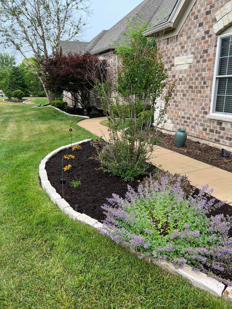 Landscaping for Green Sweep Lawn and Landscape in Eureka, MO