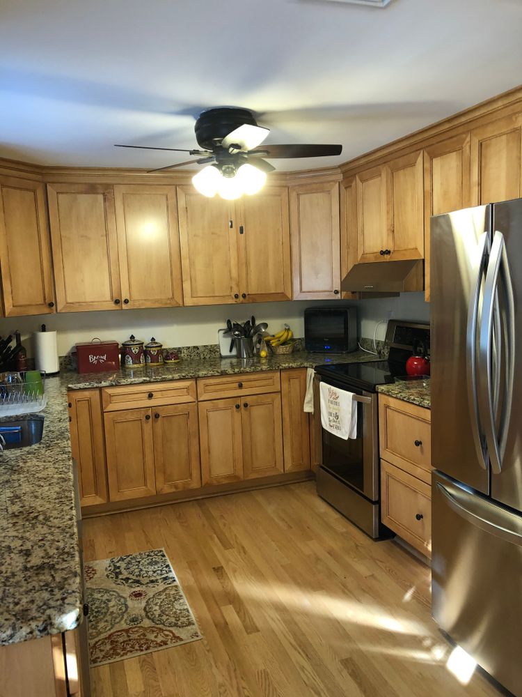 All Photos for Laura Mae Properties in Wolcott, CT