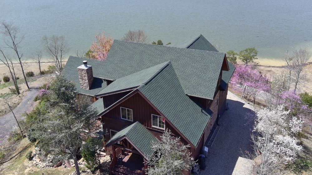 Shingle Roofs for Rock Star Roofing LLC  in Dandridge,  TN