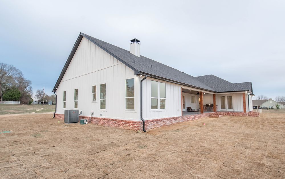 All Photos for Neely Construction & Design LLC in Chandler, TX