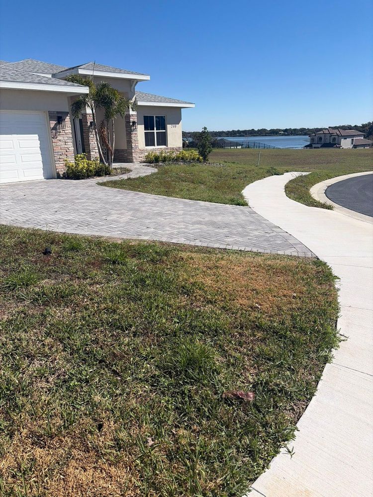 All Photos for Estrada All Pro Lawn Service in Auburndale, Florida