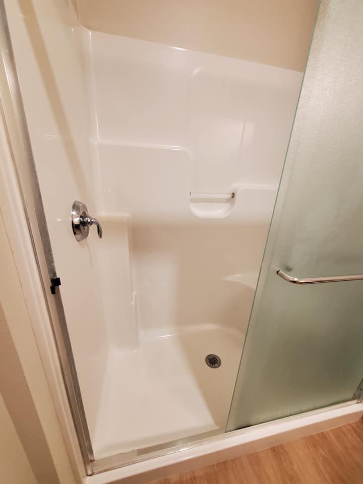 All Photos for Bella Shine Cleaning Services in Milwaukee, WI