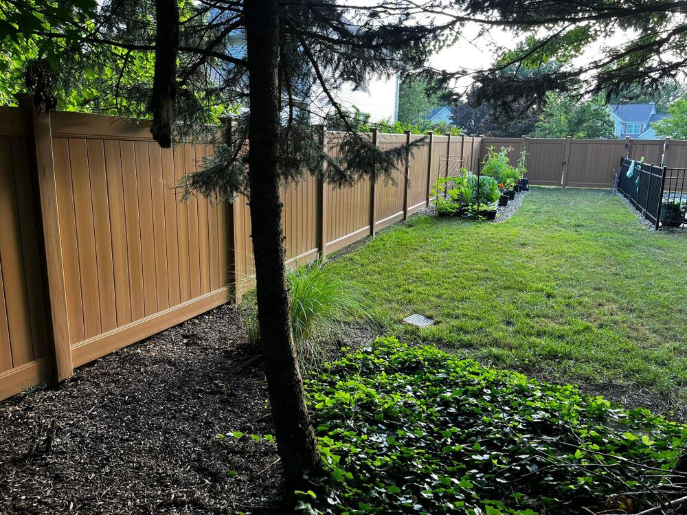 All Photos for Castle Fence and Deck LLC in Medina, OH