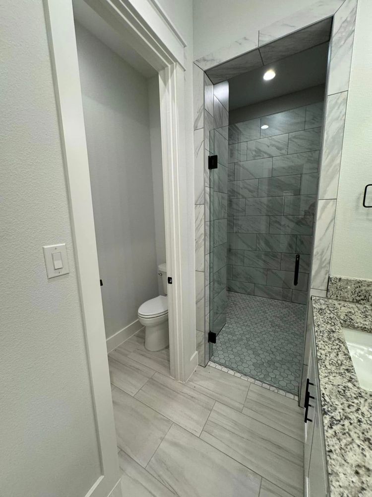 Custom Homes for Tailor Made Custom Homes in Collinsville, TX