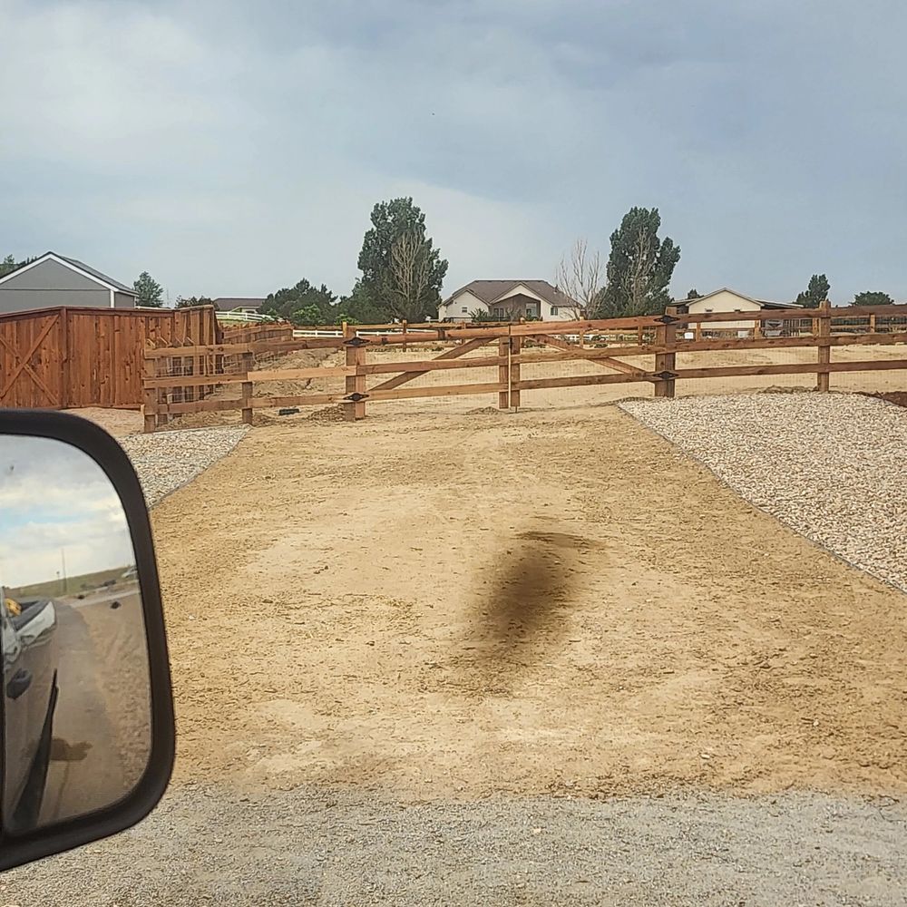 All Photos for Bullpit Fencing in Lochbuie, CO