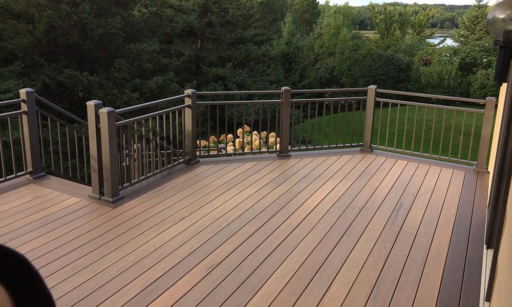 Aluminum Railing for R&R Home Services (RR Affordable Deck Builders) in Schaumburg, IL