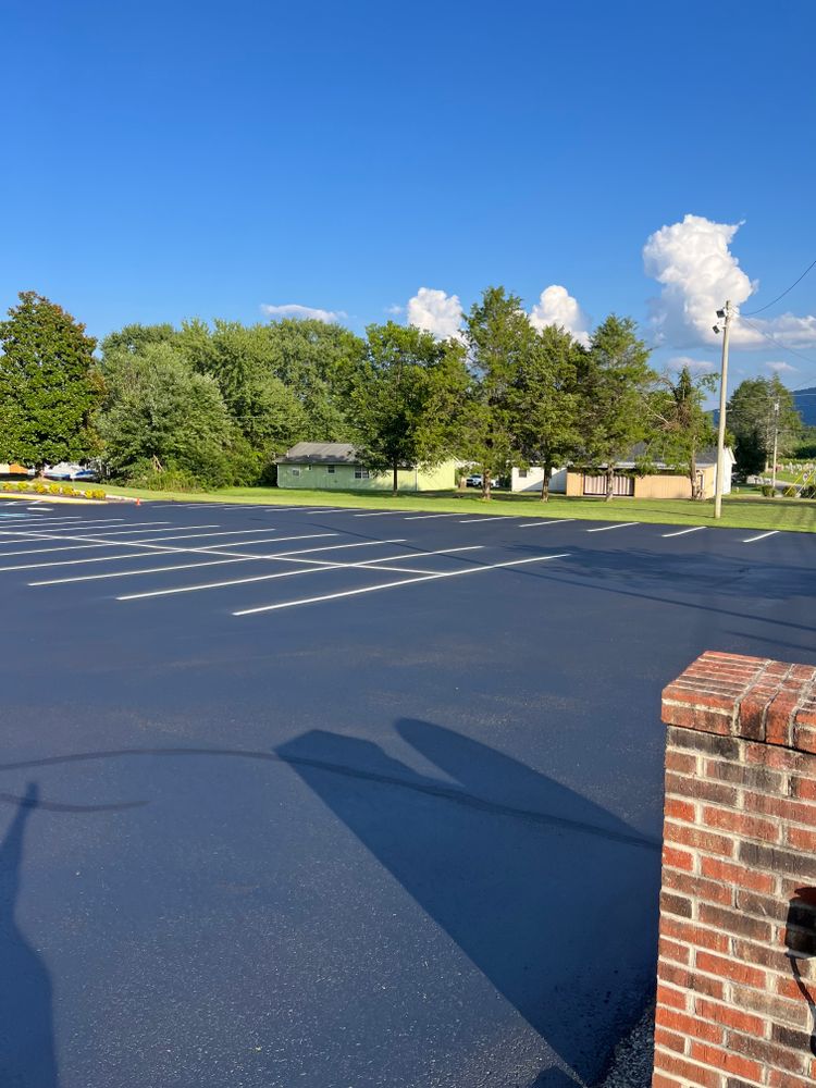 All Photos for Metzler Paving and Sealcoating in Jacksboro, TN