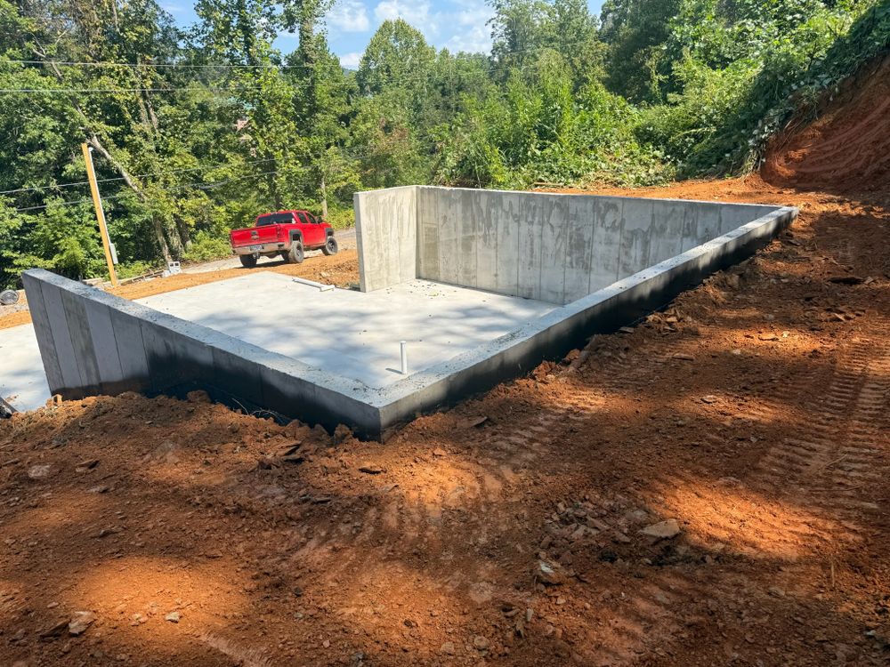 All Photos for Dutch Mountain Excavating in Sevierville, TN