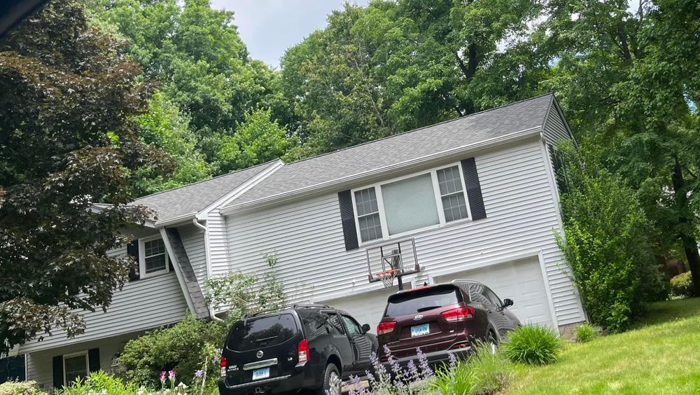 All Photos for Laura Mae Properties in Wolcott, CT