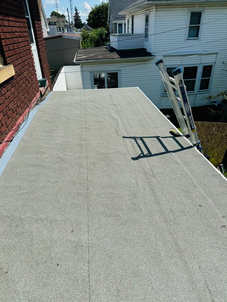 Roofing for Erie Builders & Construction in Sandusky, OH