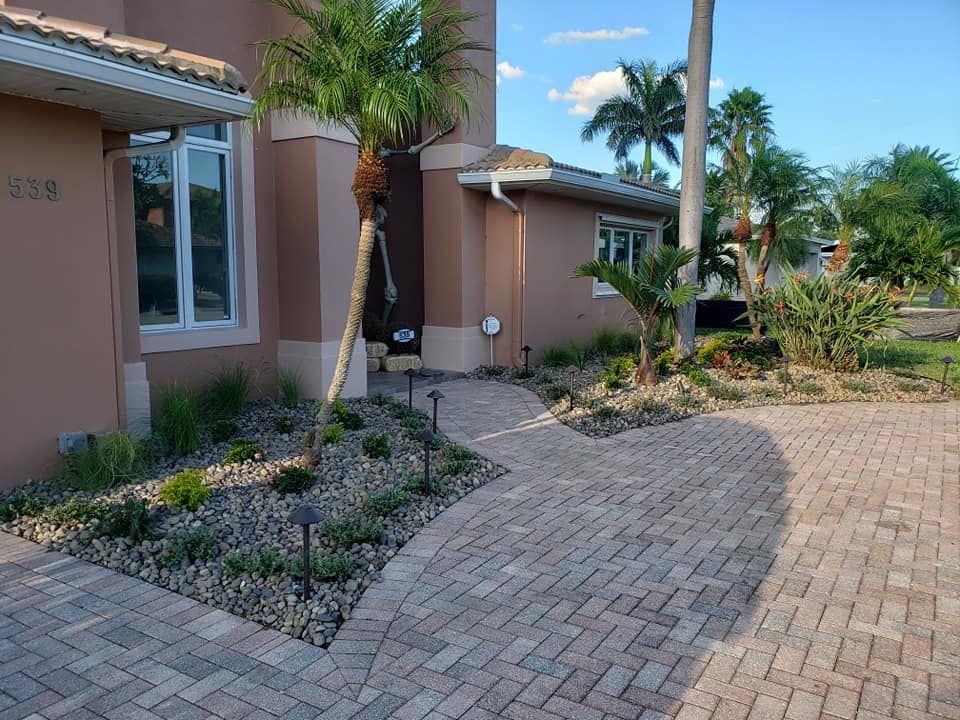 Hardscaping for Golden Landscape & Tree Care in St. Petersburg, Fl