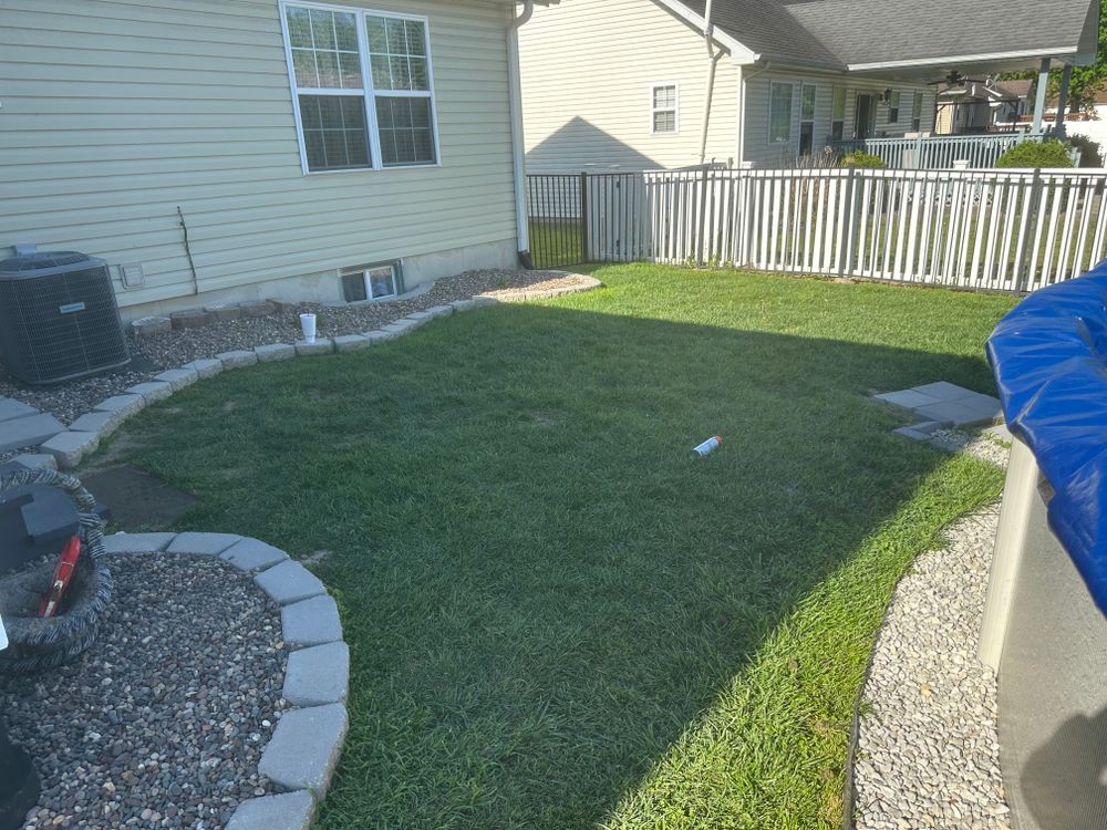 All Photos for Mayfield Landscaping in Staunton, IL