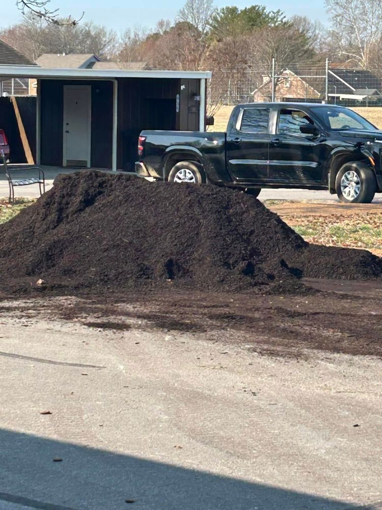 Landscaping Lawn Care for MLC in Murfreesboro, TN