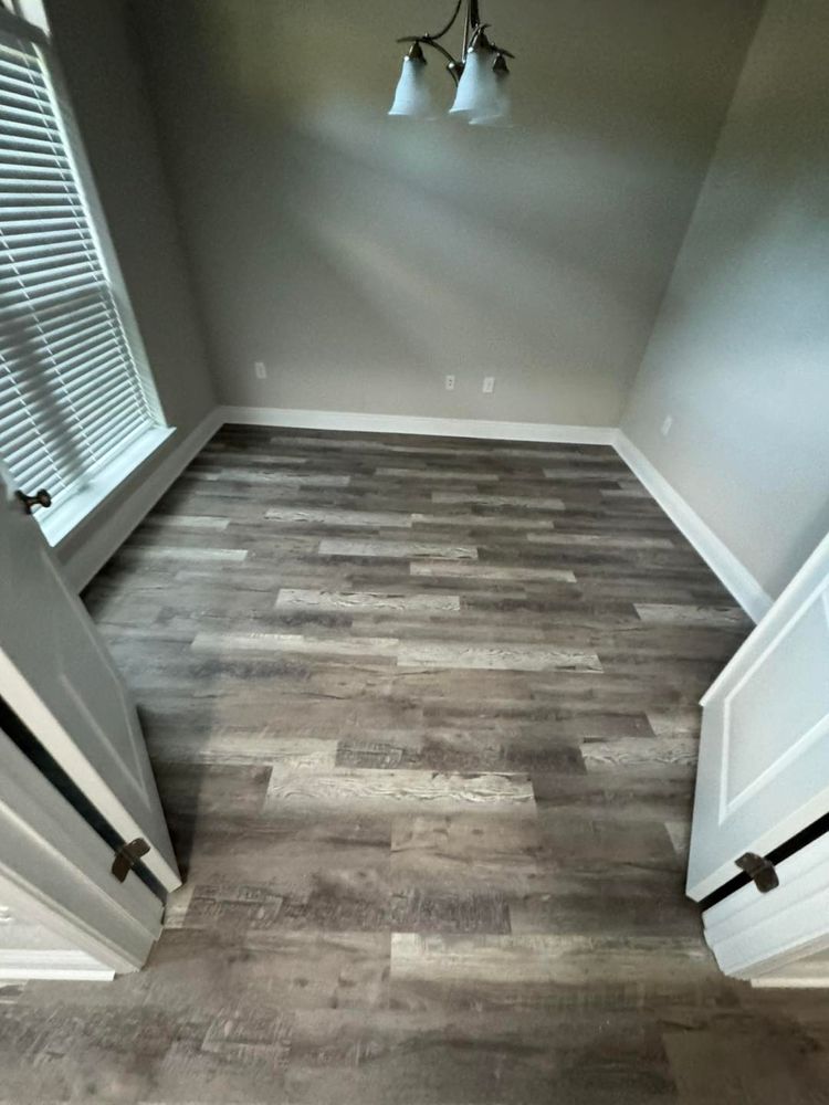 Flooring for Clean Cut Construction in Laurel Hill, FL