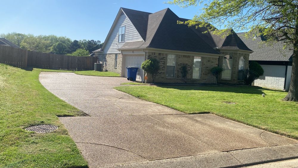 All Photos for Sanchez Z. Landscaping in Memphis, TN
