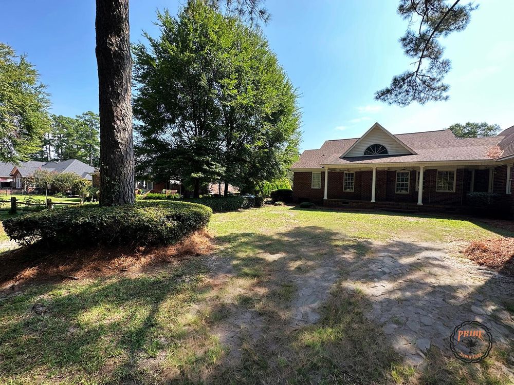 Lawn Care for Pride Lawn Care in Hope Mills, NC