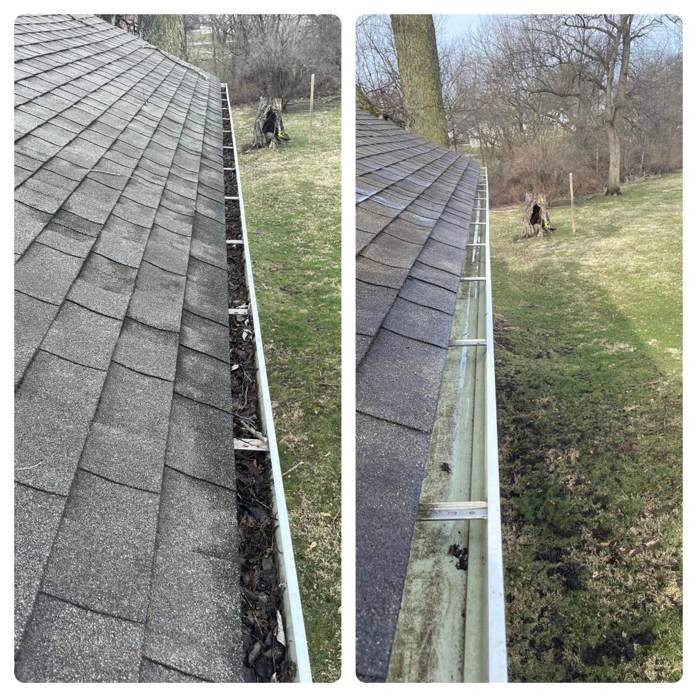 Gutter Cleaning for Blue Line Pressure Washing in Carthage, IL