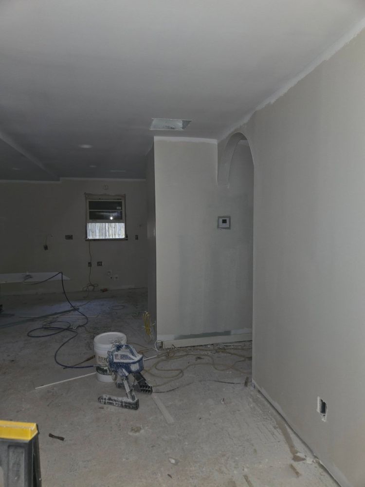 Our expert Drywall Repair service quickly restores walls to their original condition, seamlessly handling cracks, holes, and imperfections with precision for a flawless finish in your home. for Tad's Drywall Services in Memphis, TN