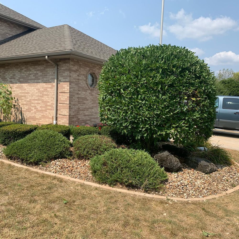 Landscaping for From the Ground Up Landscaping & Lawncare in New Lenox, IL