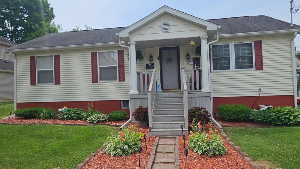 All Photos for On The Spot Lawn Maintenance & Pressure Washing in Jackson, MI