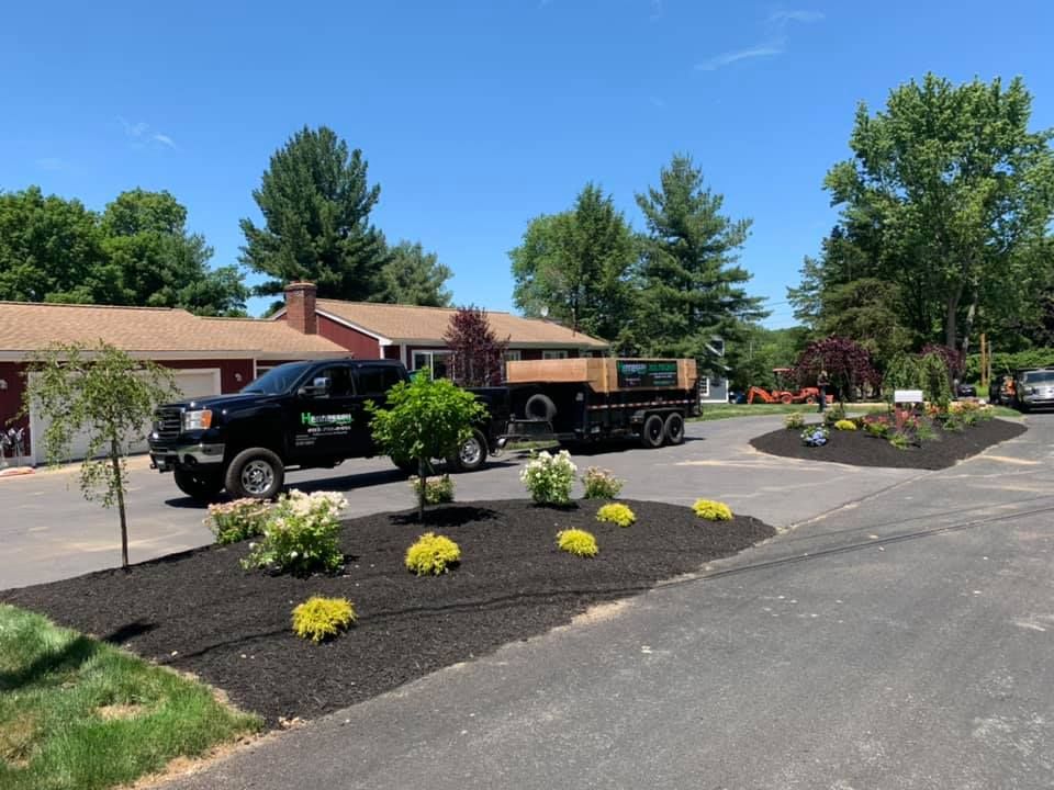 Landscaping for Hennessey Landscaping LLC in Oxford,  CT 