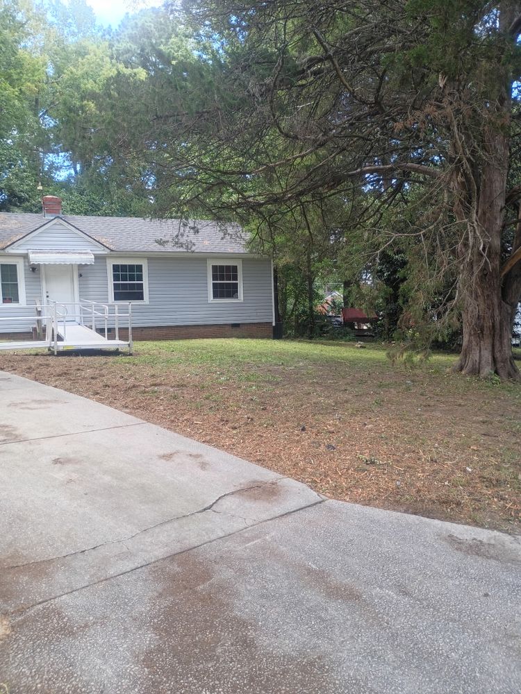 All Photos for Brothers On Point Lawn And Junk Removal in Wilson, NC