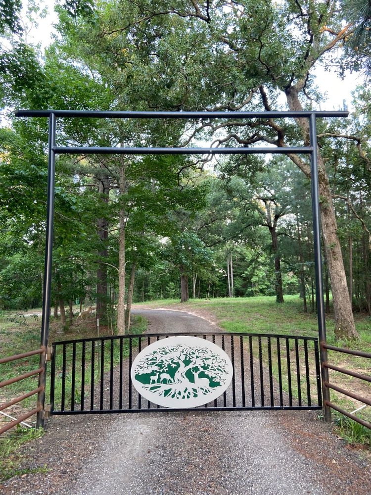 Our Pipe Fencing service provides durable and aesthetically pleasing boundaries for your property, utilizing expert pipeline welding techniques to ensure strength and longevity while enhancing the overall appearance of your home. for Rockin L Construction And Welding Services in Bullard, TX