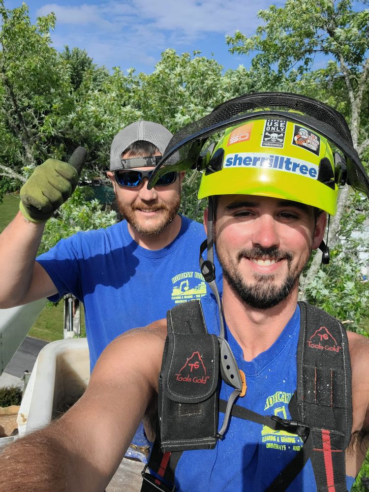 Bobcat Bob team in Clermont, GA - people or person