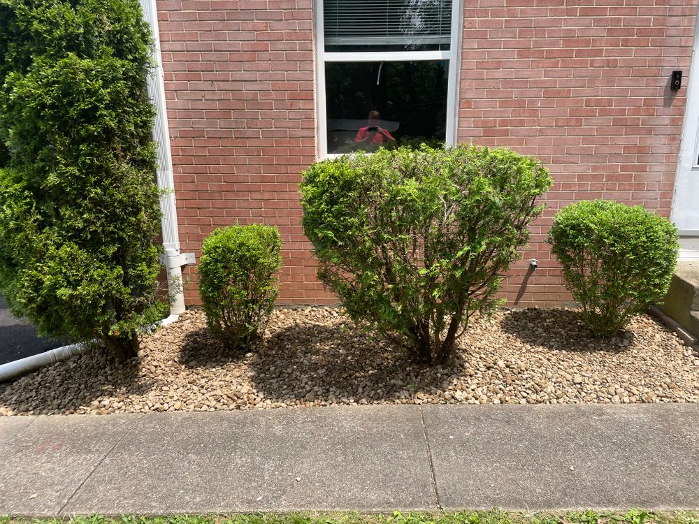 Natural Stone Hardscape for Youngstown Landscape and Design LLC in Canfield, OH
