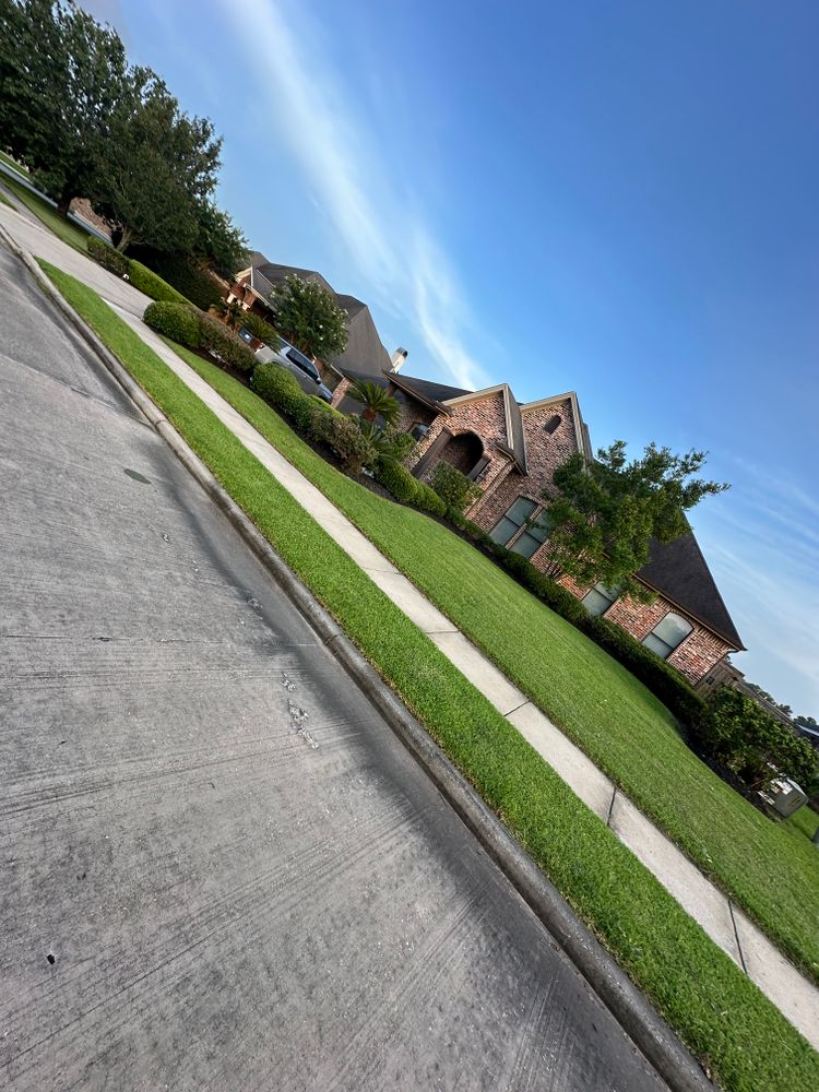 All Photos for C&R Landscaping LLC in Beaumont, TX