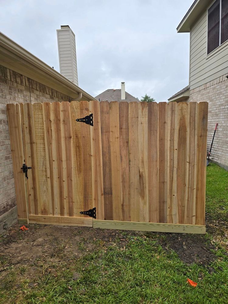 Fences for Mondragon Fencing/Remodeling in Houston, TX