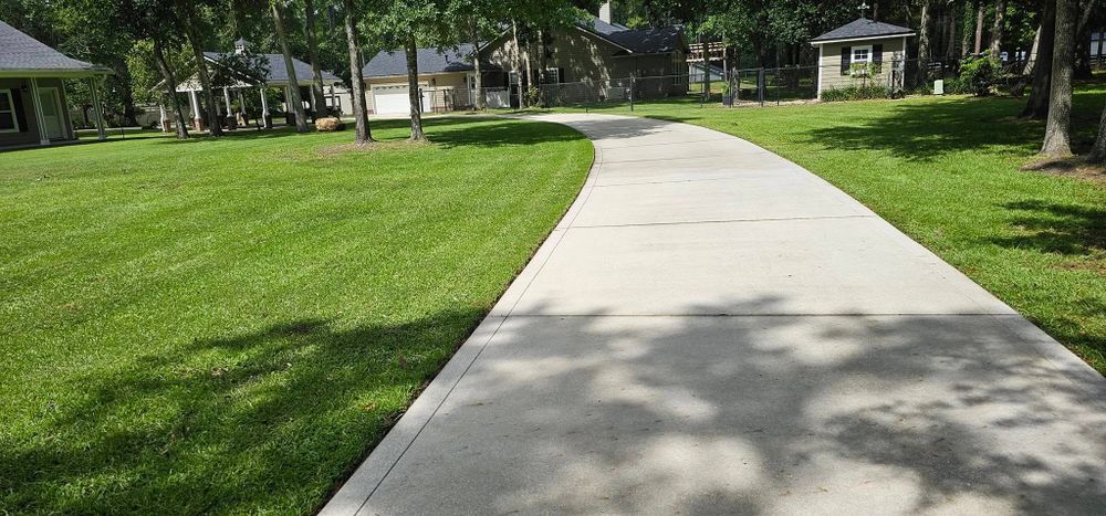 All Photos for Tyson’s Full Service Lawn Care in Starke, FL