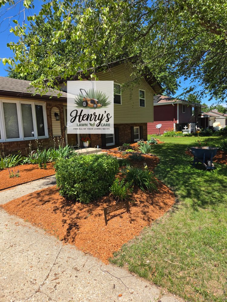 All Photos for Henry's Lawn Care in Rockford, IL