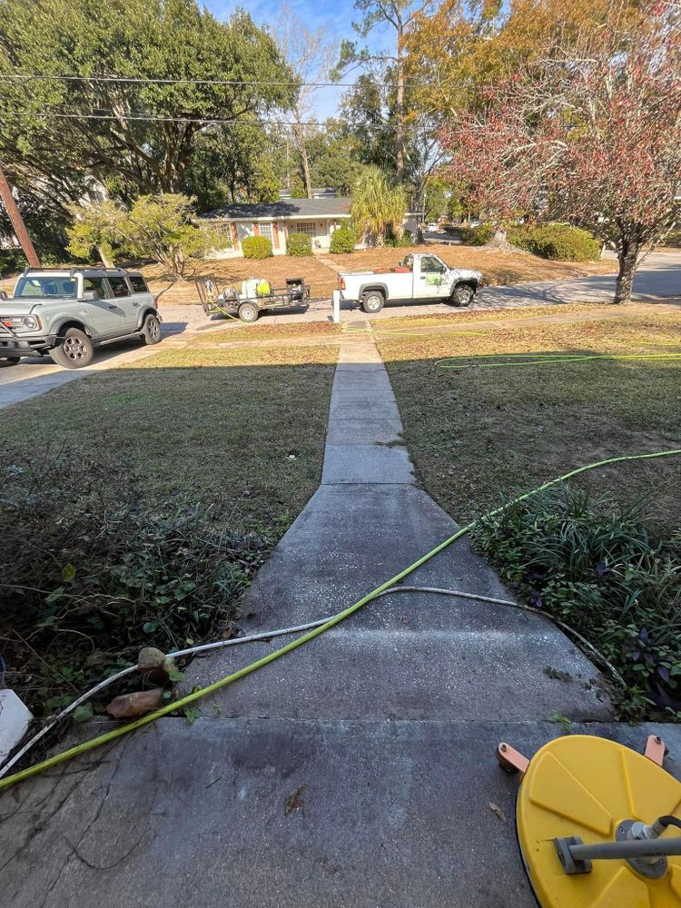 All Photos for All-Star Lawn Care & Soft Washing in Mobile, AL