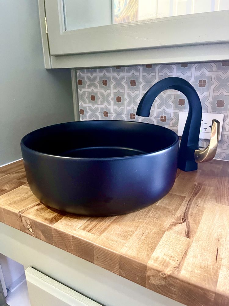 All Photos for Mauka to Makai RV Renovations in Los Angeles, CA